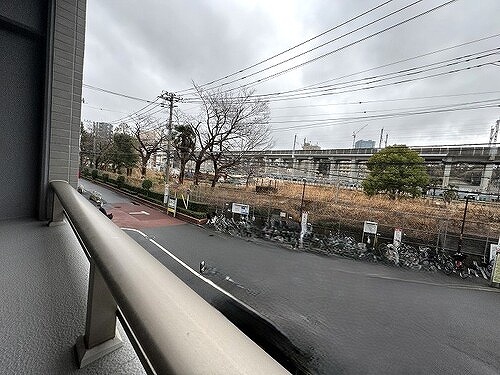 ライオンズ東十条ステーションプラザ2階 バルコニーからの眺望　※2024年2月の写真
