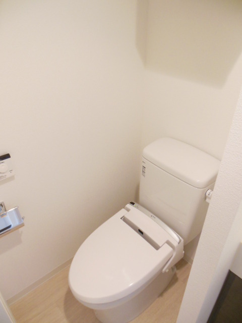 ガーラ・プレシャス横濱関内 トイレはウォシュレット付き