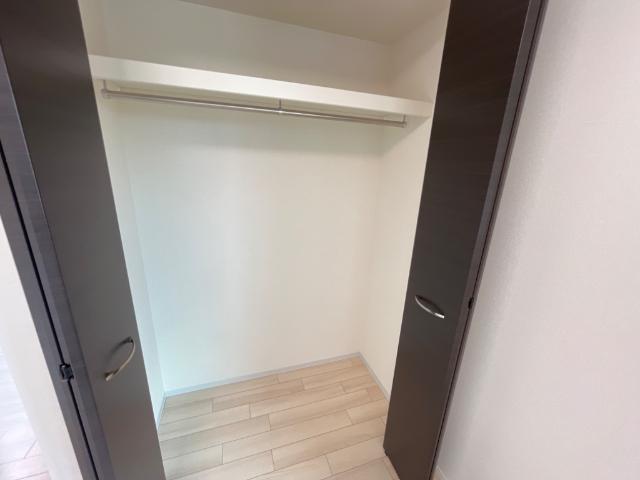 フロレゾン柏～Floraison Kashiwa～201号室 クローゼット