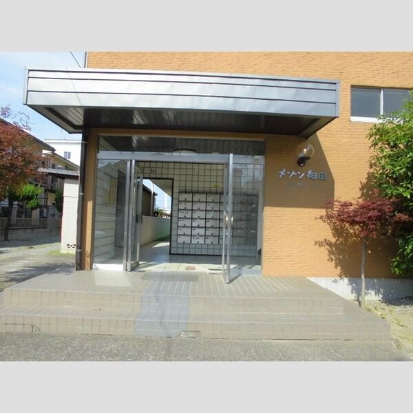 メゾン細田312号室 エントランス