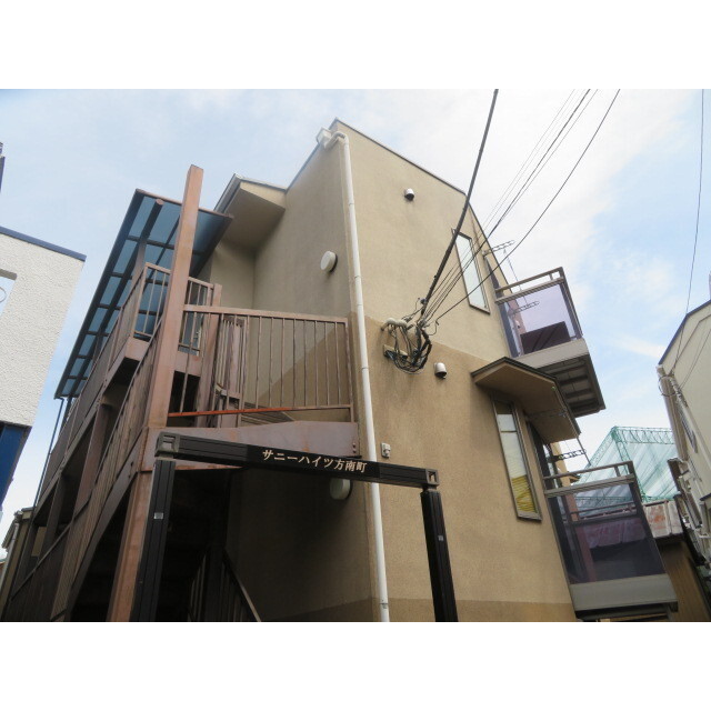 サニーハイツ方南町3階 外観