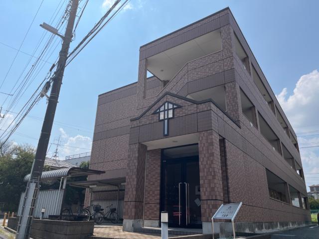 ペティハウス弐番館302号室 外観写真（昼）