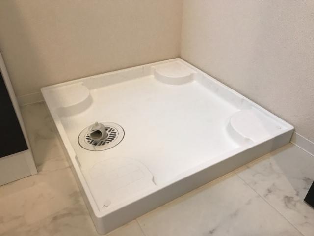モンテ鎌倉102号室 洗濯機置場
