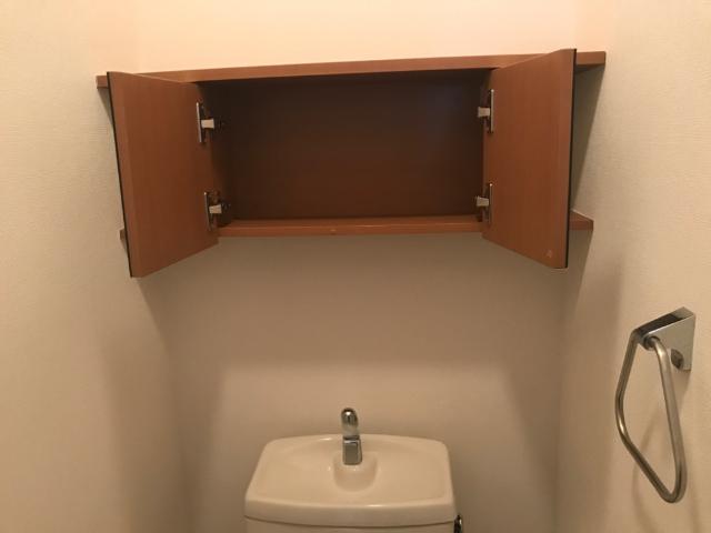 エルシオンⅢ トイレ収納