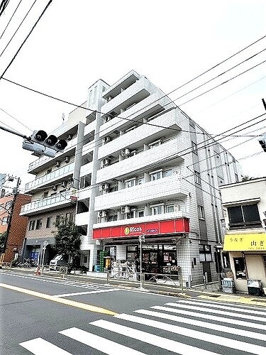 グラチアトルリ4階 外観