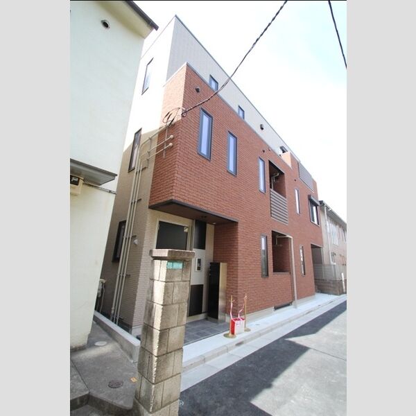 ノーバヤ　カナヤの外観画像