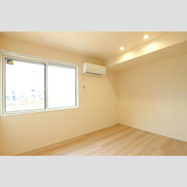 ローテ　ベルク106号室 洋室