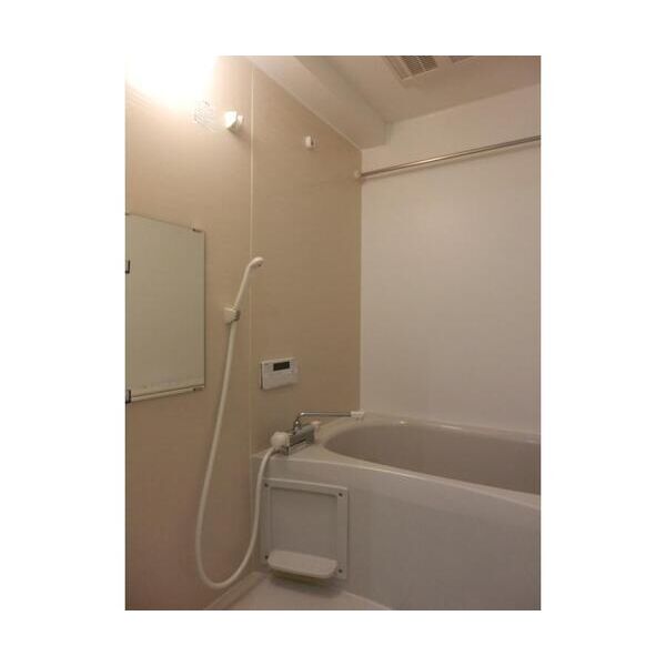 秀和松涛レジデンス お風呂