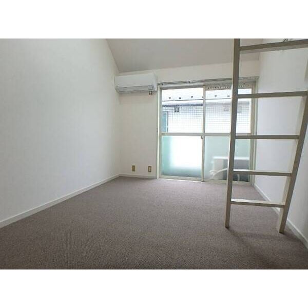 ジュネパレス新松戸第11 リビング