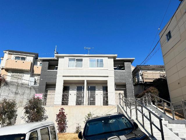 クレセントピアス 外観写真（昼）