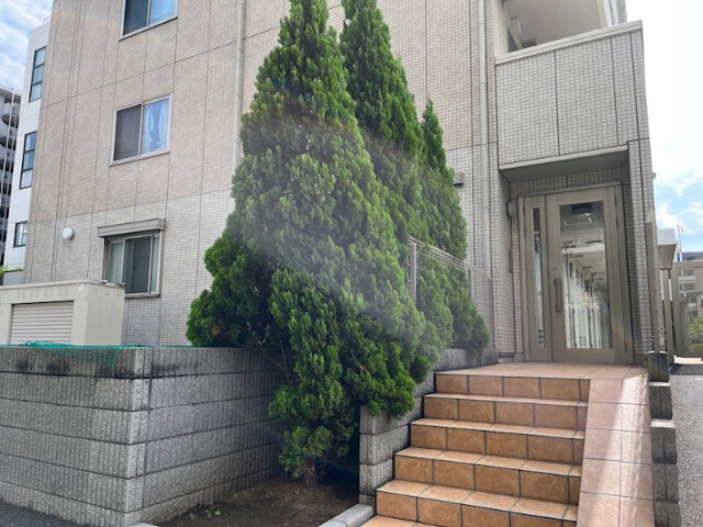 ジェノヴィア原木中山1階 外観