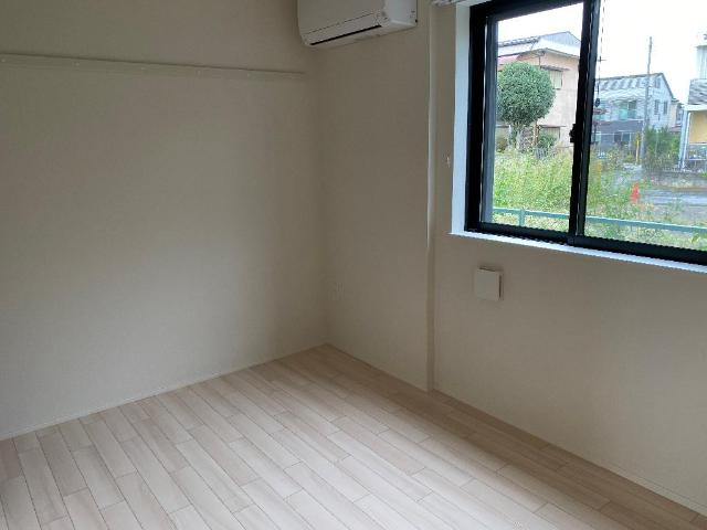 ラーパ　～ｒａｐａ～ 洋室