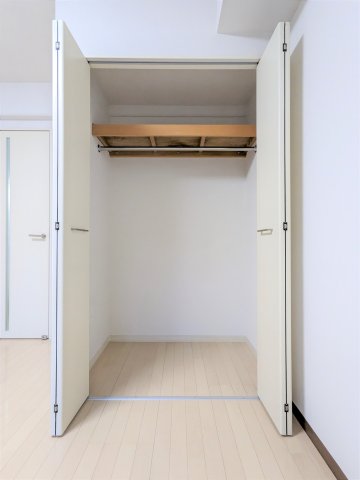 アイビーコート302号室 収納