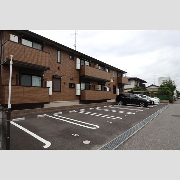 コルテ101号室 駐車場