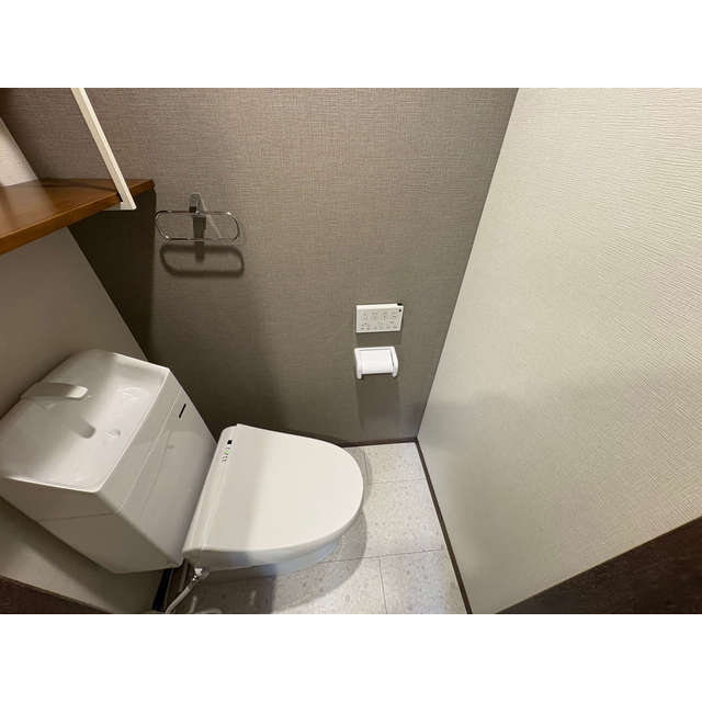 サンリバティ202号室 温水洗浄便座♪