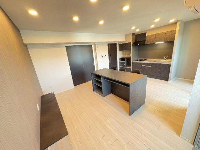 ラ・セルリアン（La Cerulean）303号室 ダイニング