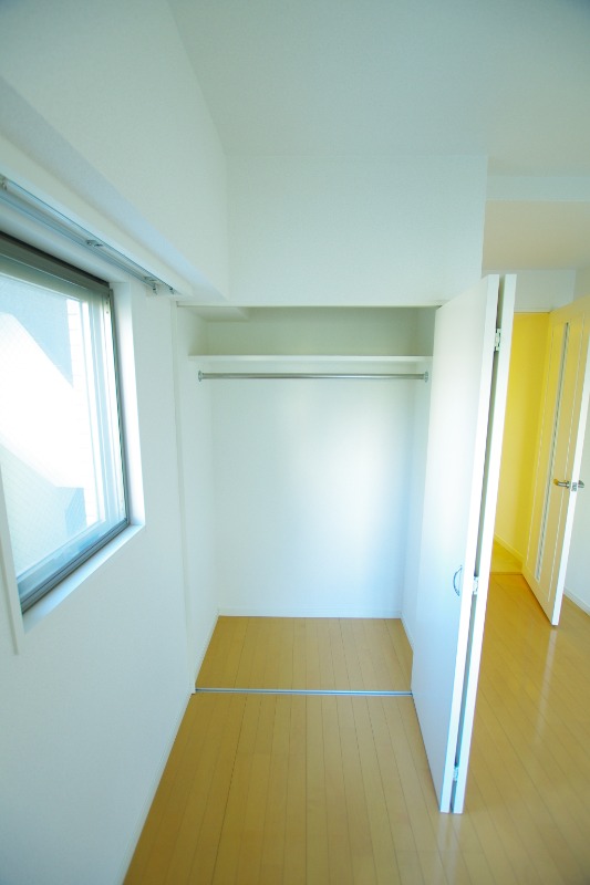 ブライズ早稲田東 収納