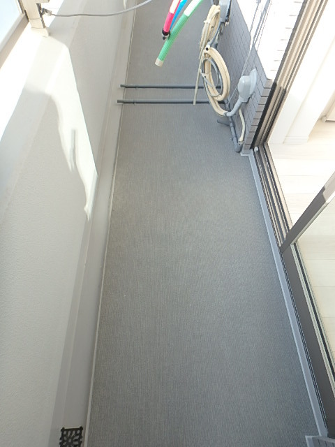 ガーラ・プレシャス練馬3階 開放的で明るい空間を演出してくれるバルコニーです