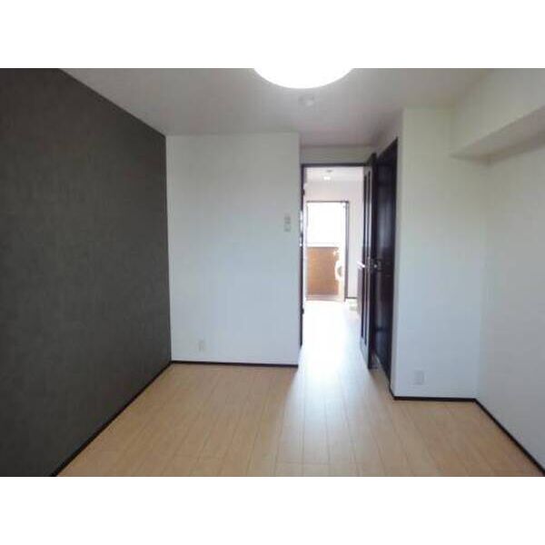 ルッシェロ稲毛0205号室 リビング