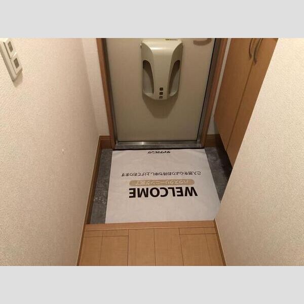 サニーコートⅢ 玄関