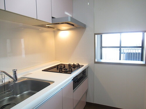 エス・バイ・エルマンション越谷 キッチン別角度　※前回募集時2020年10月写真