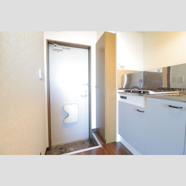 アムールプリエ 玄関