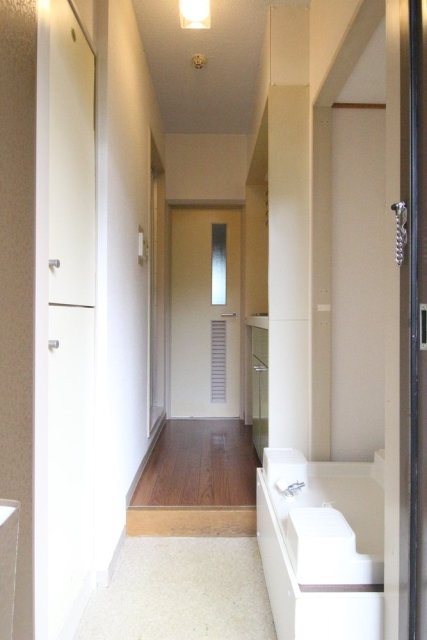 スターホームズ千歳烏山 玄関