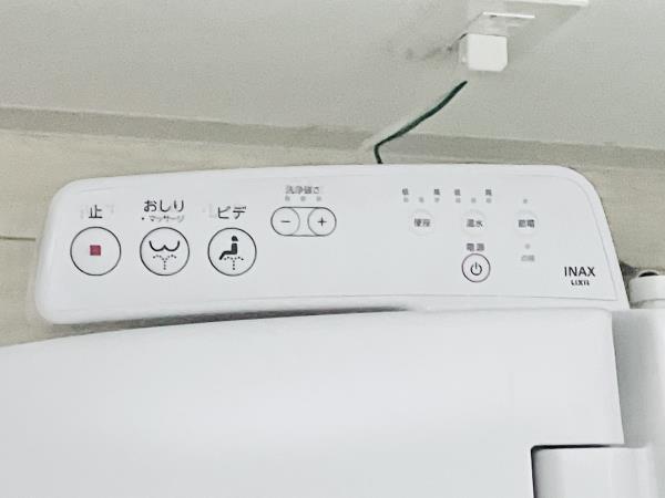 Ｄ’ｓ　ＶＡＲＩＥ三ノ輪レジデンス2階 トイレ