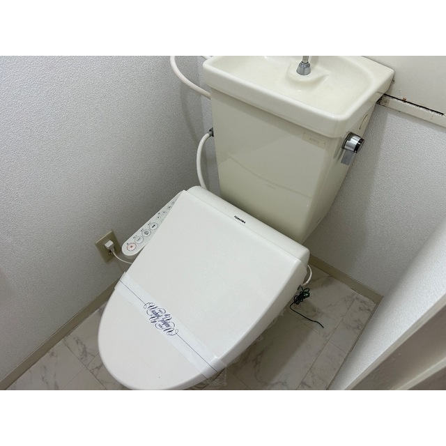 三ツ和マンション204号室 内観