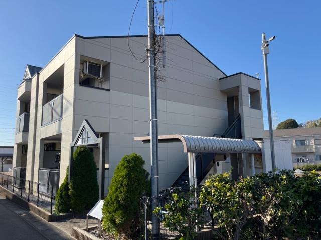 クレメント駒木Ｃ 外観写真（昼）