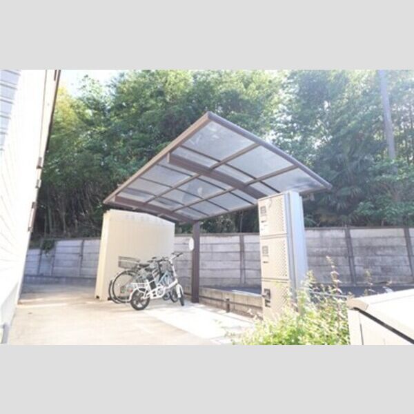 メゾンレーヴ 駐輪場