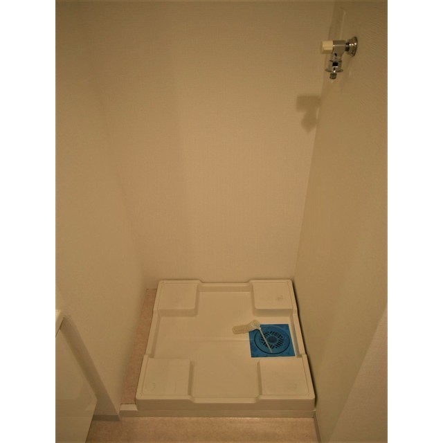 ルクレ新川レジデンス1105号室 室内洗濯機置場