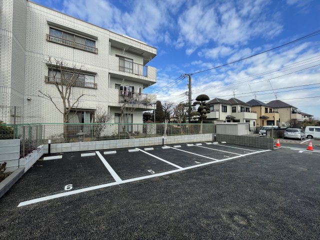ウィンドテラス矢切0206号室 駐車場