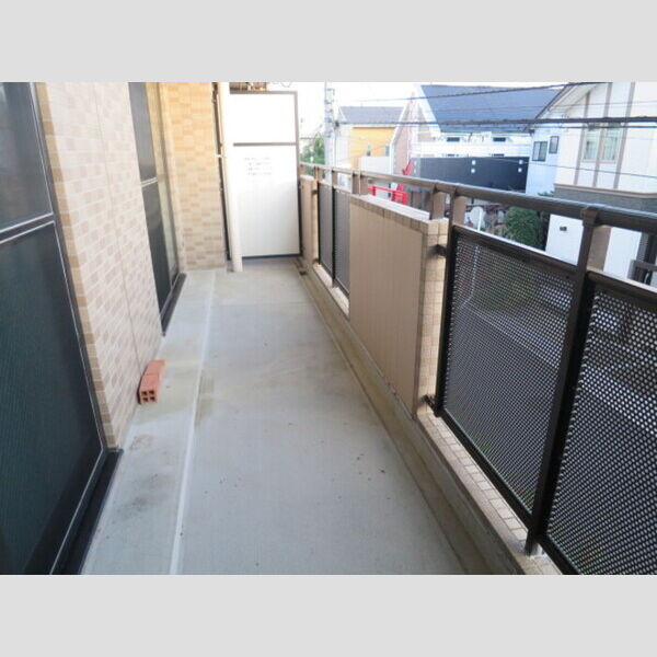 アバンドーネ高橋205号室 バルコニー