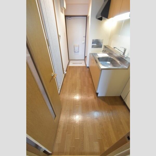 リビングタウン厚木301号室 キッチンスペース3帖