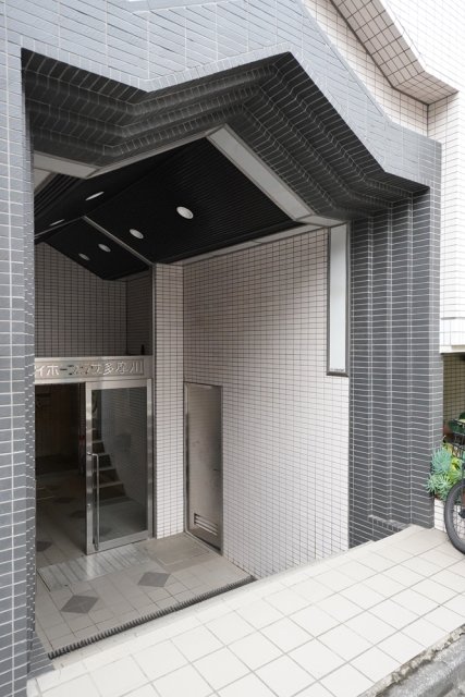 ダイホープラザ多摩川206号室 エントランス