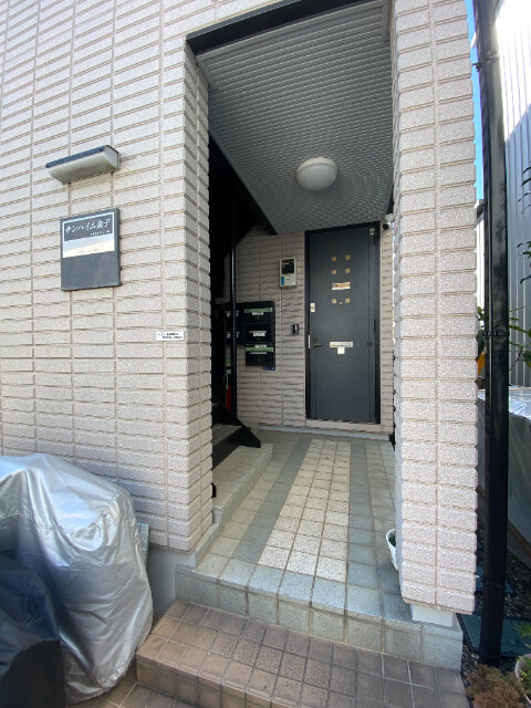 サンハイム金子 エントランス
