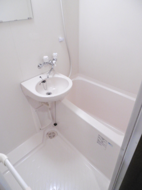 Ｔ１６＋２０0504号室 バス