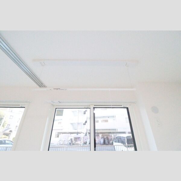 グランウィステリア 室内物干(洋室6.1帖)