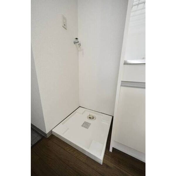 アナトリアコーポ0401号室 洗濯機置場