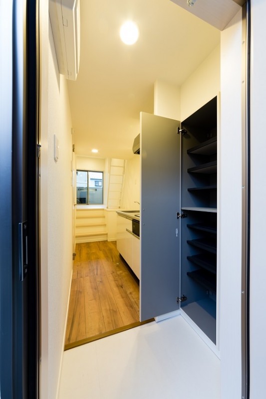 エル・イナージュ 玄関