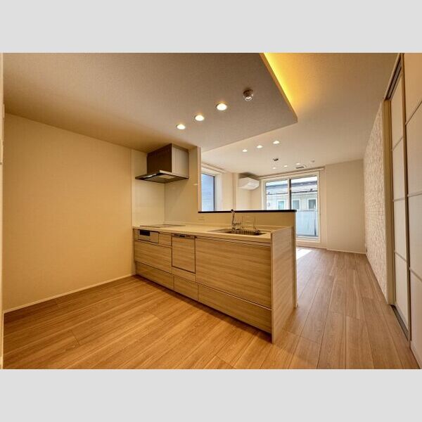 フレジア カウンターキッチンでコミュニケーションも広がる♪食洗器・IHクッキングヒーター♪