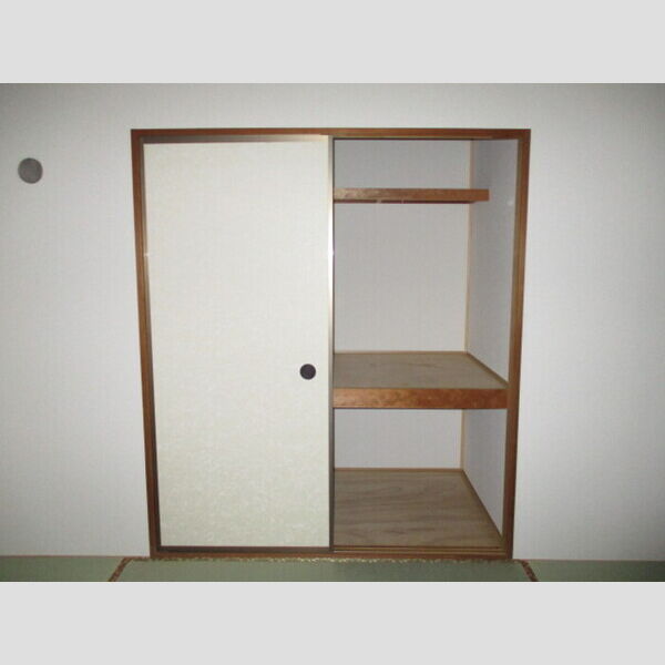 サニーハイツ 和室収納