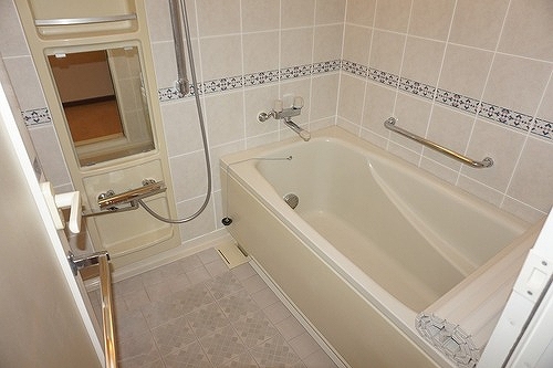 ライオンズプラザ平塚見附町 浴室　※前回募集時2020年5月の写真