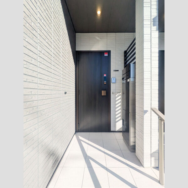 グラースK205号室 玄関