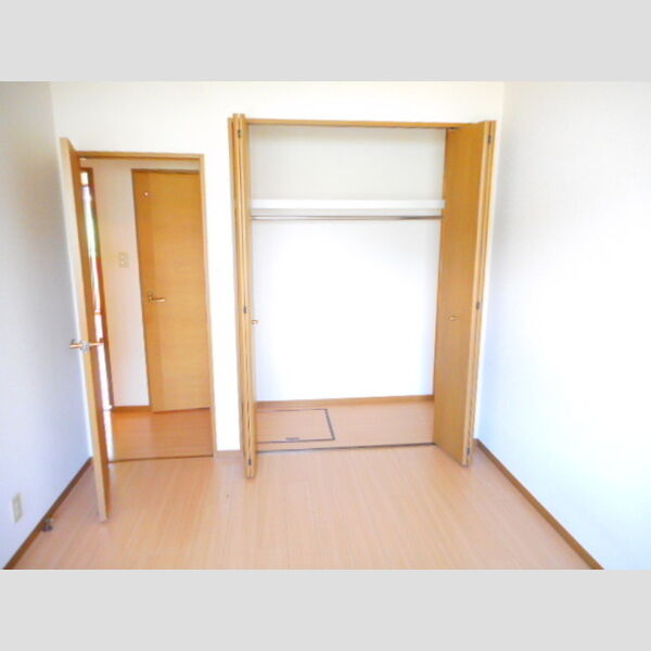 アベニュー102号室 クローゼット