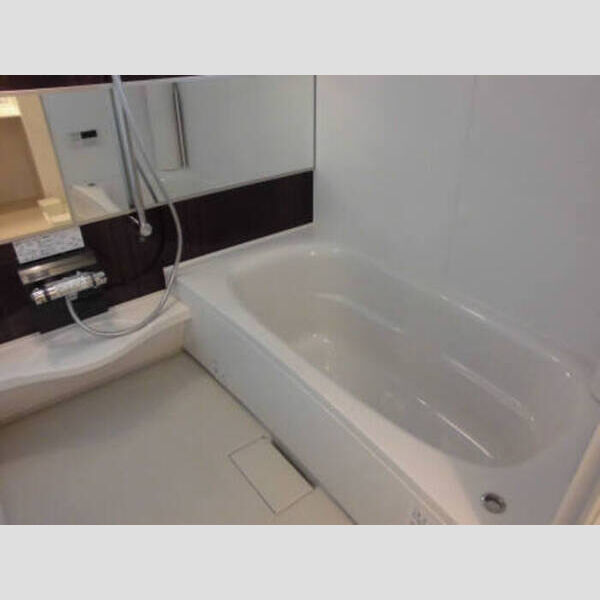 メゾン ブリーゼ 浴室