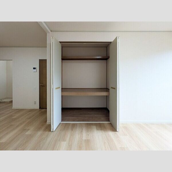 レインボーハイツ　Ⅱ番館 収納