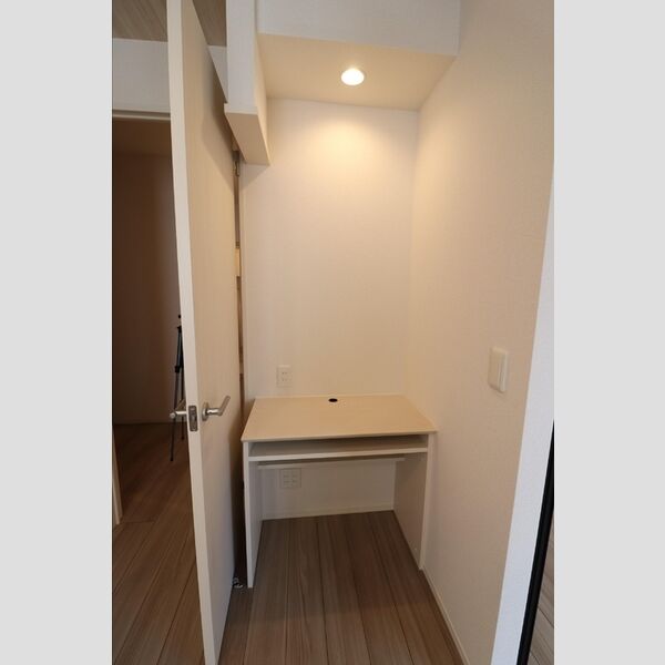 フォンテーヌ　A101号室 ワークスペース