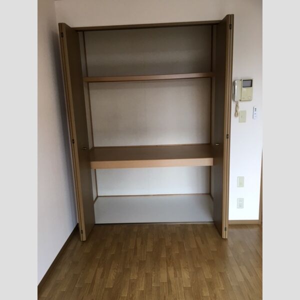 パークイースト・ウエスト　E/W 収納